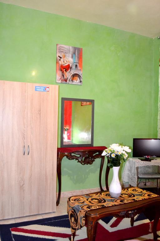B&B Milon Mestre Buitenkant foto
