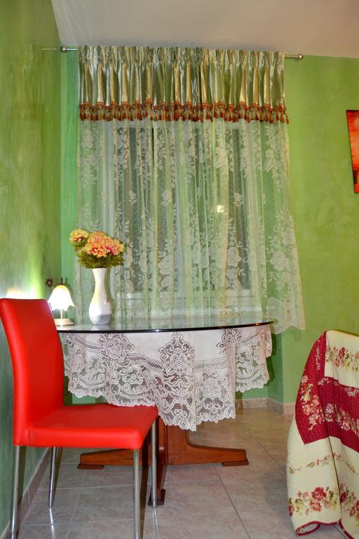 B&B Milon Mestre Buitenkant foto